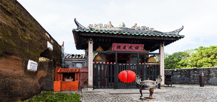 Na Tcha Temple Macau Tour Packages